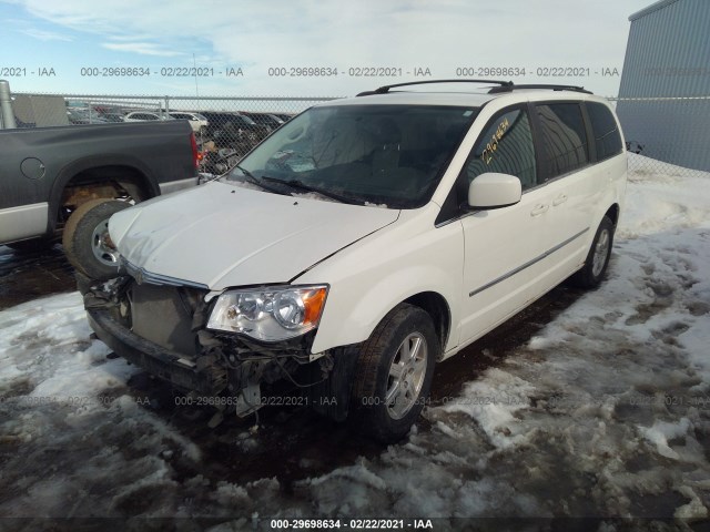 Photo 1 VIN: 2A4RR8DX8AR368057 - CHRYSLER TOWN & COUNTRY 