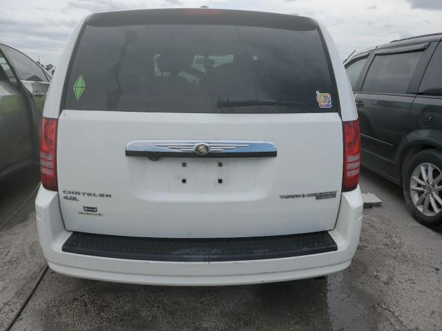 Photo 5 VIN: 2A4RR8DX8AR387238 - CHRYSLER TOWN & COU 