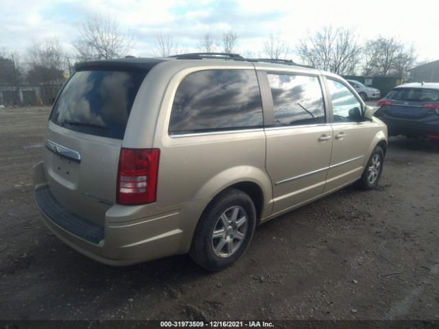 Photo 3 VIN: 2A4RR8DX8AR394979 - CHRYSLER TOWN & COUNTRY 