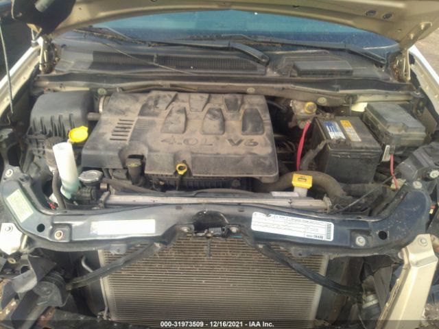 Photo 9 VIN: 2A4RR8DX8AR394979 - CHRYSLER TOWN & COUNTRY 