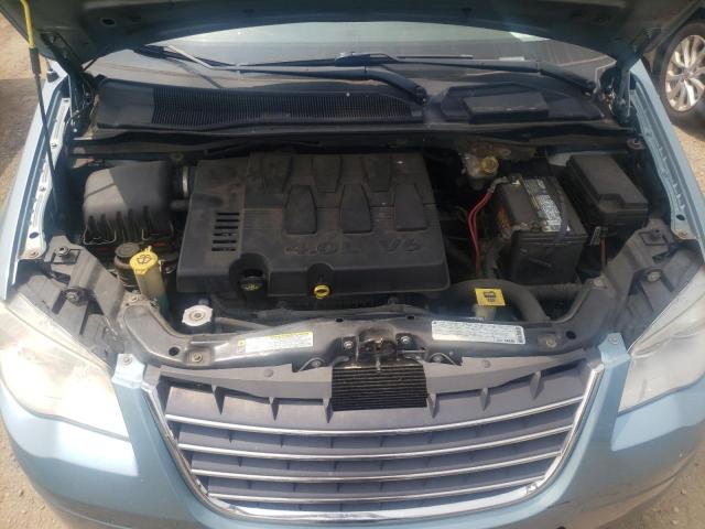 Photo 10 VIN: 2A4RR8DX8AR404877 - CHRYSLER TOWN & COU 