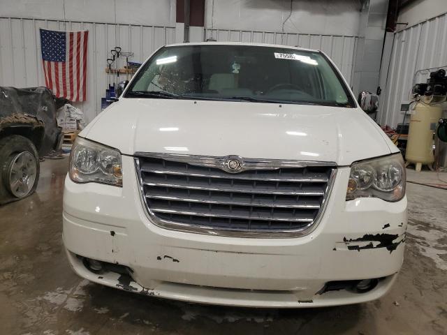 Photo 4 VIN: 2A4RR8DX8AR415619 - CHRYSLER MINIVAN 