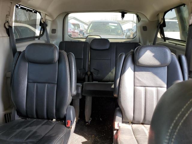 Photo 9 VIN: 2A4RR8DX9AR366575 - CHRYSLER TOWN & COU 