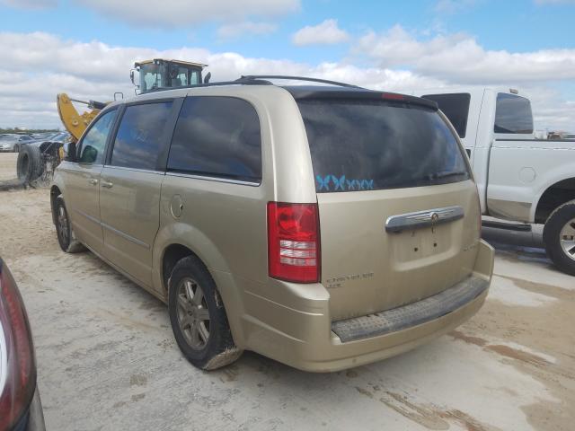 Photo 2 VIN: 2A4RR8DX9AR368455 - CHRYSLER TOWN & COU 