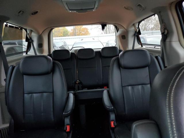 Photo 9 VIN: 2A4RR8DX9AR495934 - CHRYSLER MINIVAN 