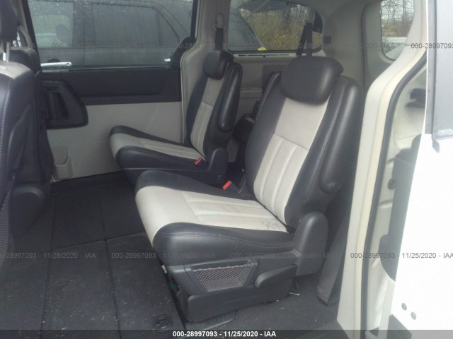 Photo 7 VIN: 2A4RR8DXXAR361014 - CHRYSLER TOWN & COUNTRY 