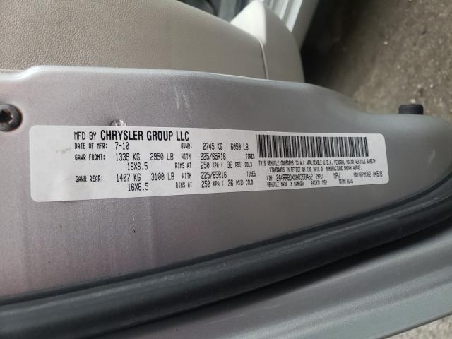 Photo 9 VIN: 2A4RR8DXXAR398452 - CHRYSLER TOWN &AMP COU 