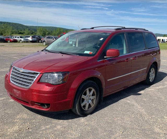 Photo 1 VIN: 2A4RR8DXXAR428808 - CHRYSLER TOWN & COU 