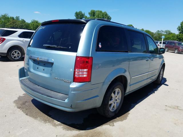 Photo 3 VIN: 2A4RR8DXXAR480715 - CHRYSLER TOWN & COU 