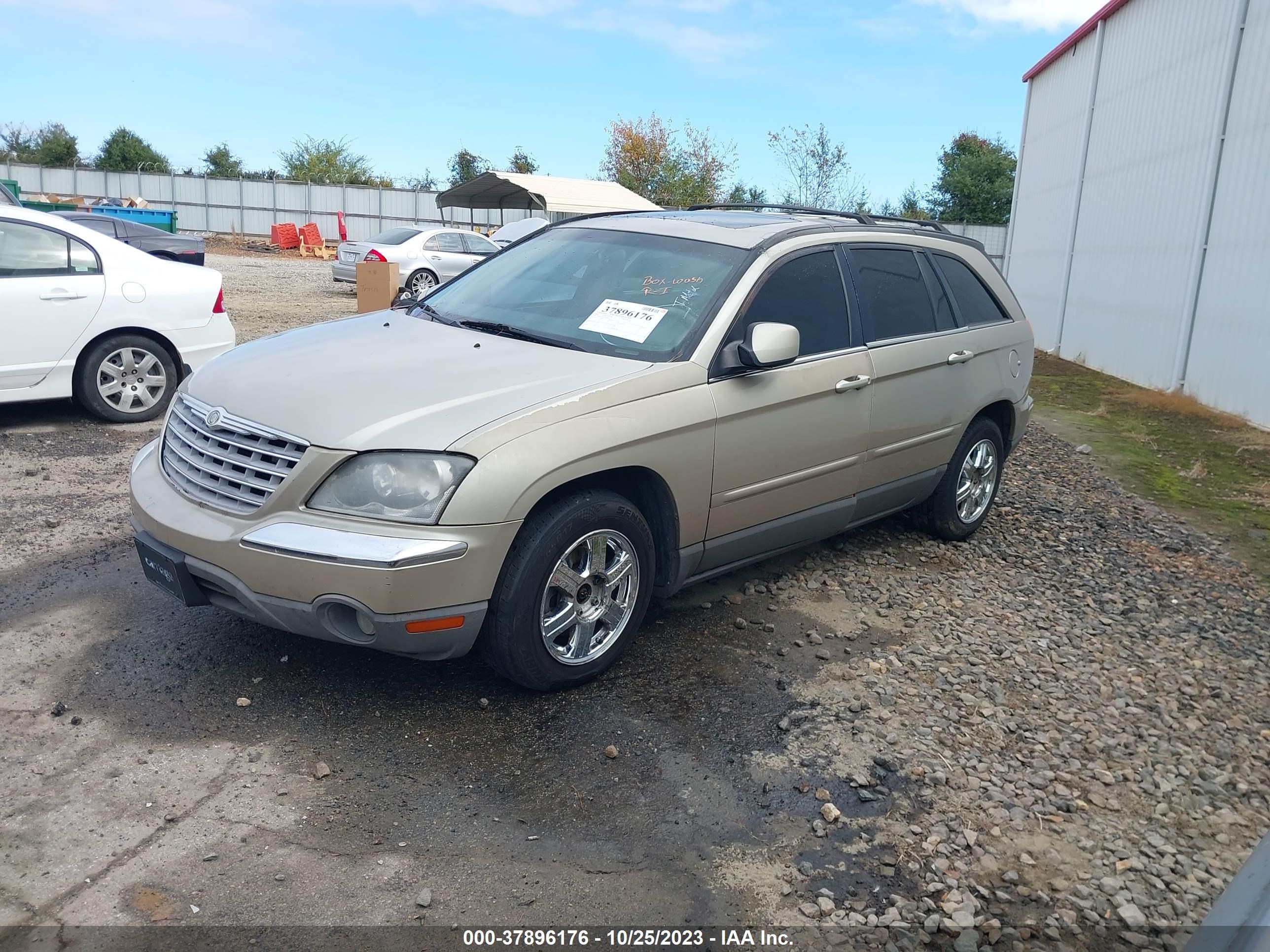 Photo 1 VIN: 2A8GF68436R674643 - CHRYSLER PACIFICA 