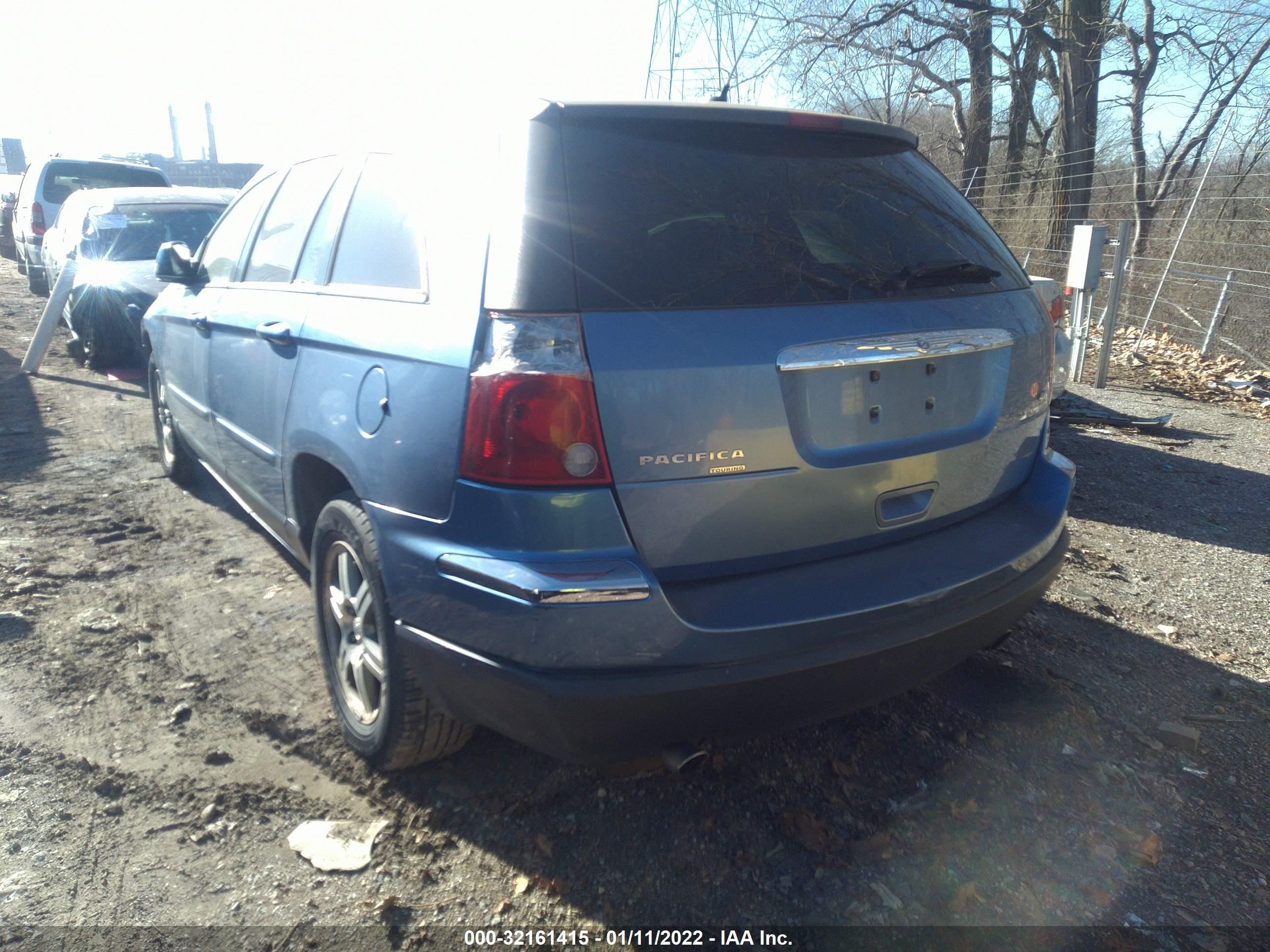 Photo 2 VIN: 2A8GF68X07R214500 - CHRYSLER PACIFICA 