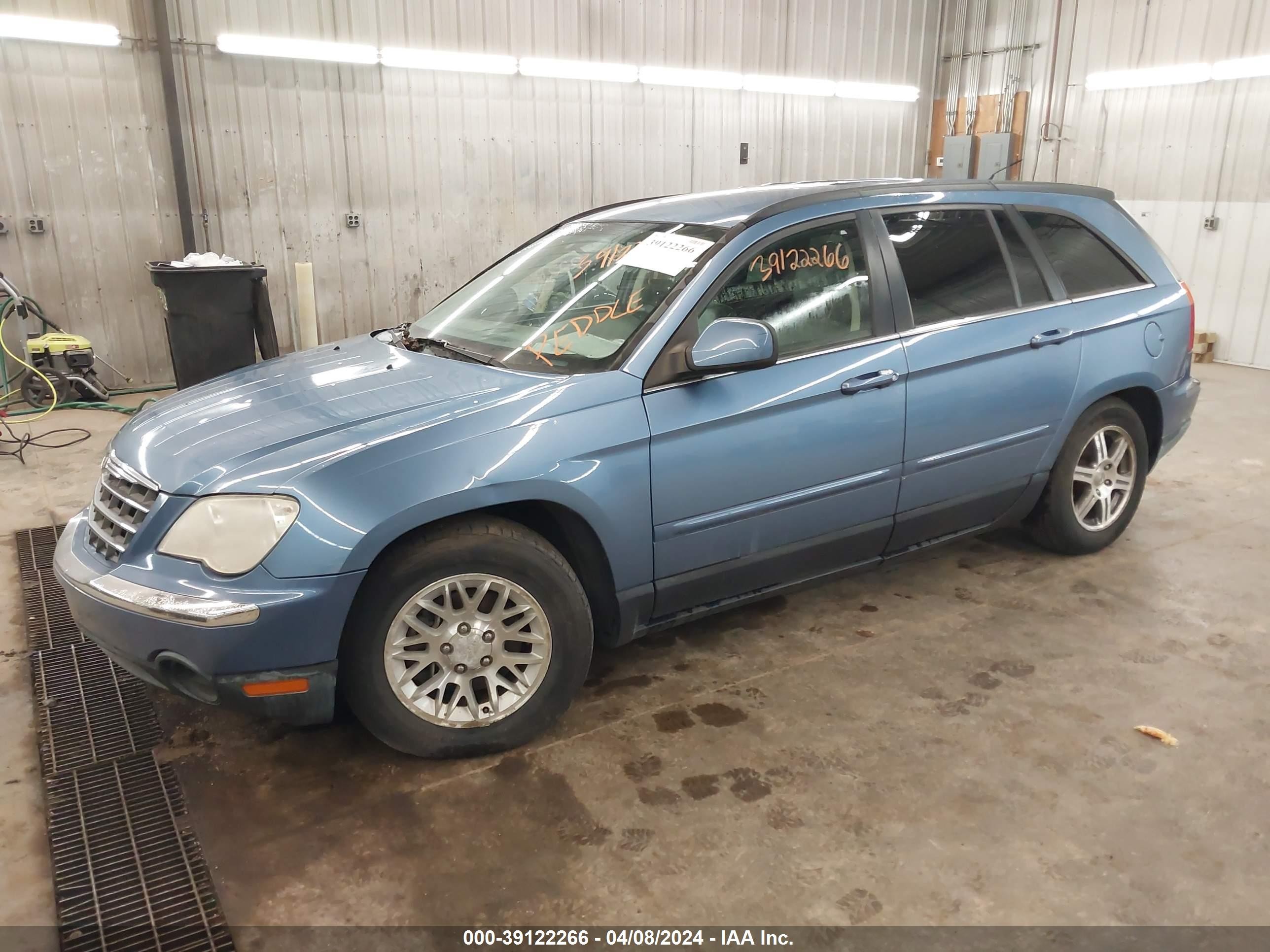 Photo 1 VIN: 2A8GF68X07R290167 - CHRYSLER PACIFICA 