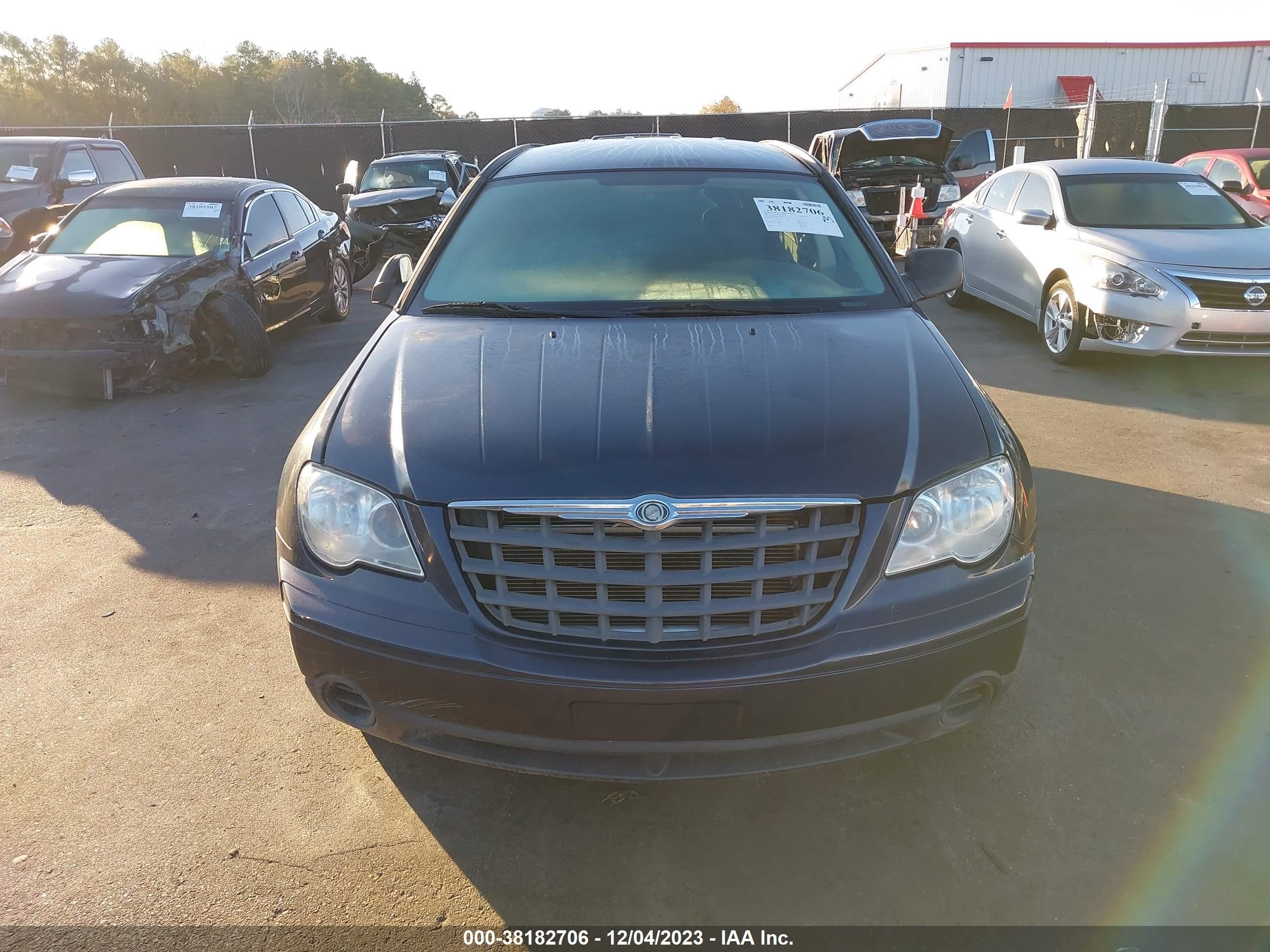 Photo 5 VIN: 2A8GM48L77R129743 - CHRYSLER PACIFICA 