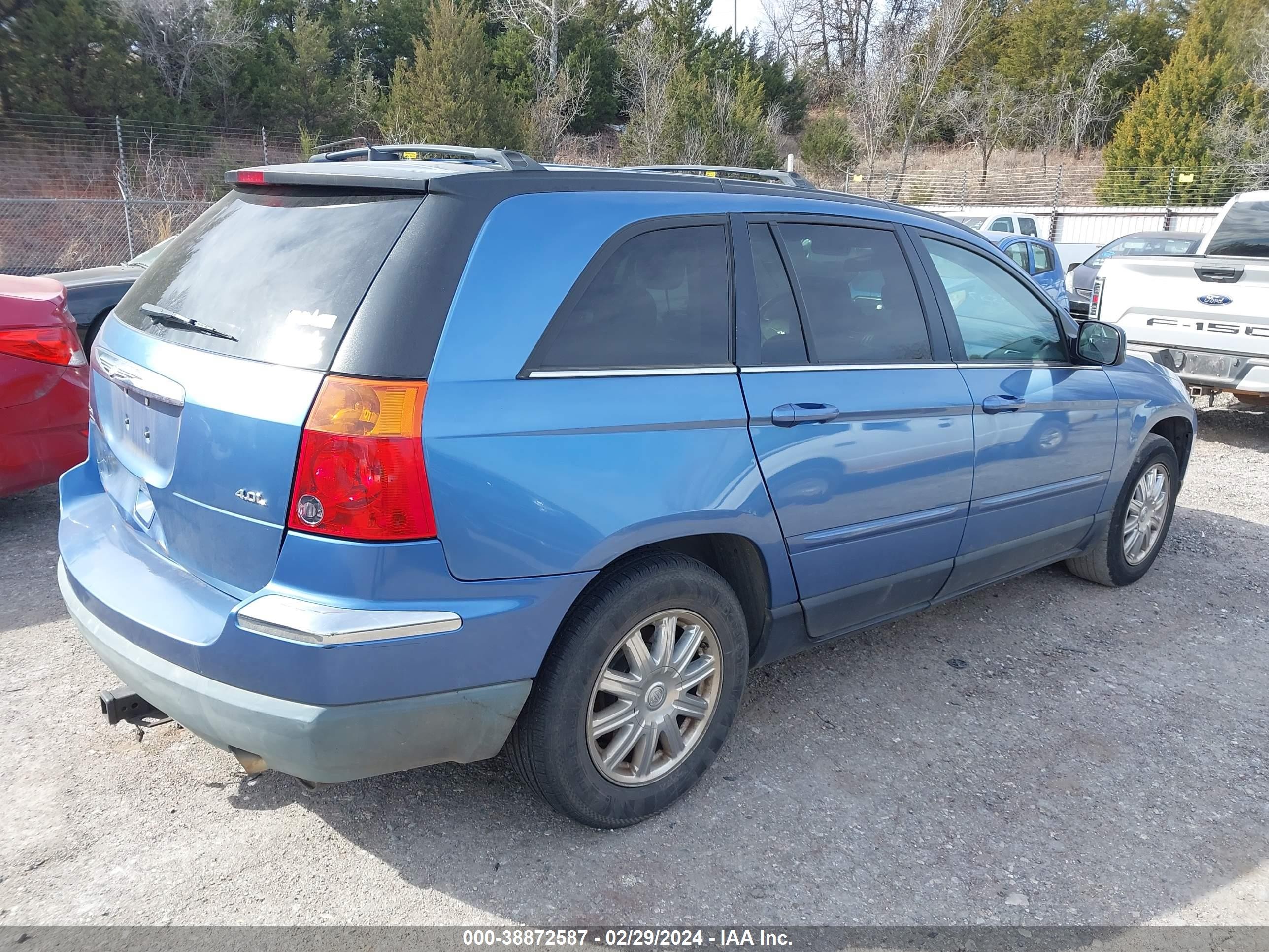 Photo 3 VIN: 2A8GM68X37R291321 - CHRYSLER PACIFICA 