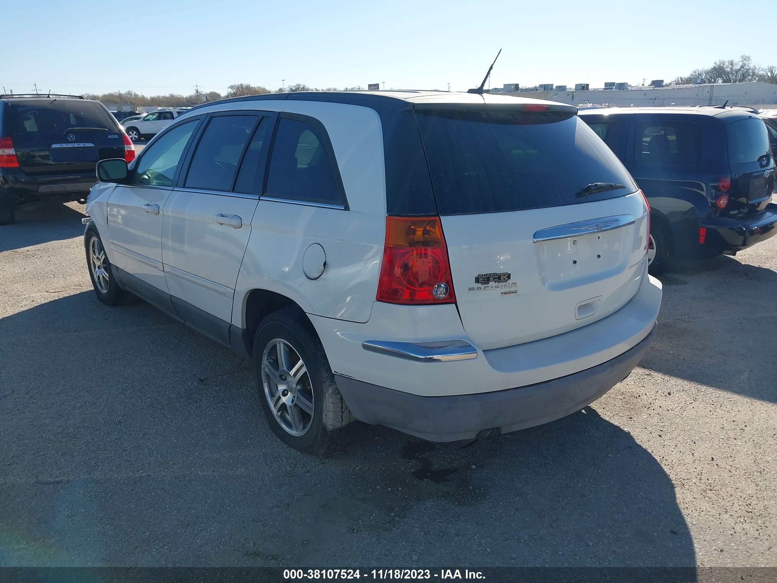 Photo 3 VIN: 2A8GM68X57R303078 - CHRYSLER PACIFICA 