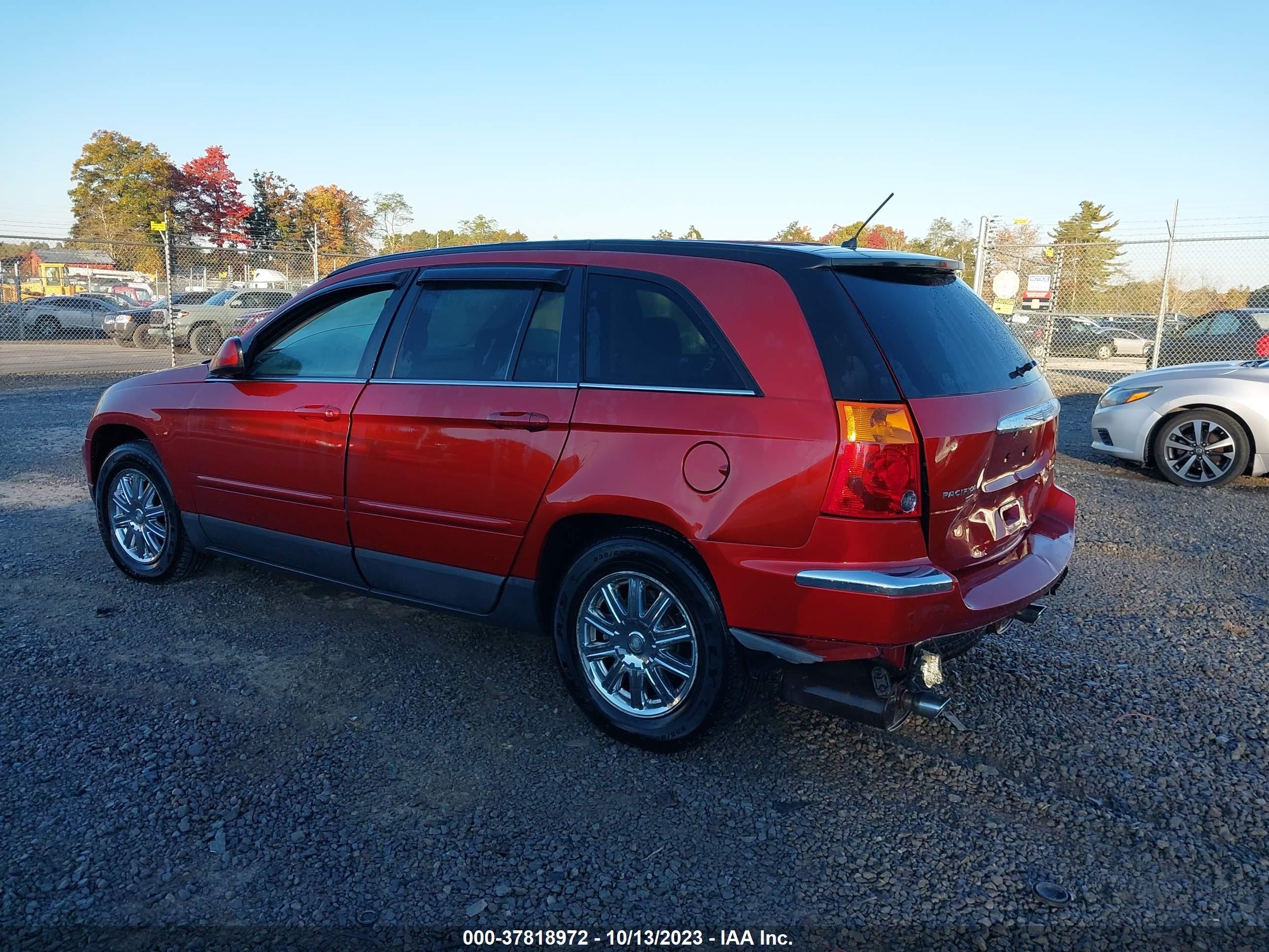 Photo 2 VIN: 2A8GM68X77R291404 - CHRYSLER PACIFICA 