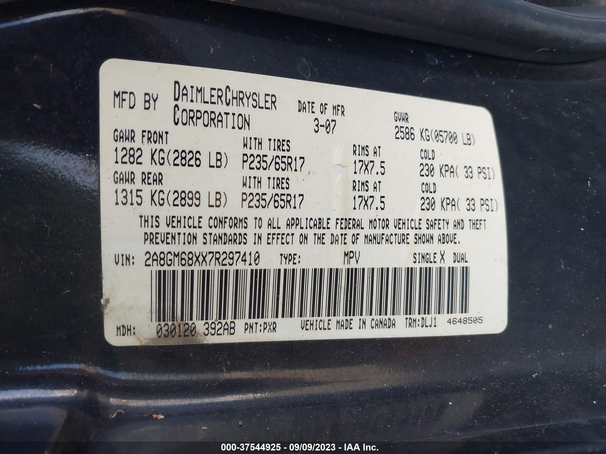 Photo 8 VIN: 2A8GM68XX7R297410 - CHRYSLER PACIFICA 