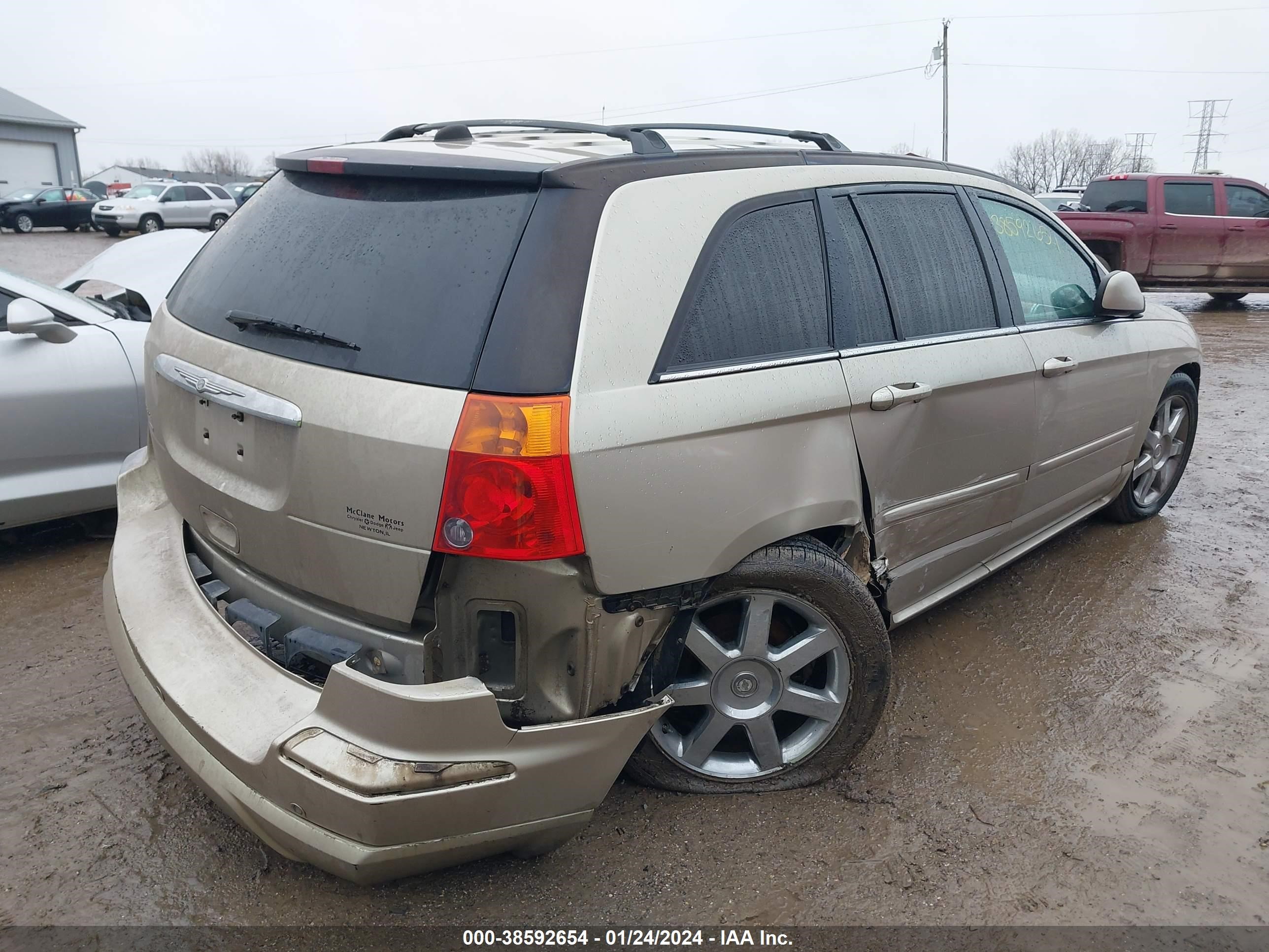 Photo 3 VIN: 2A8GM784X6R788764 - CHRYSLER PACIFICA 