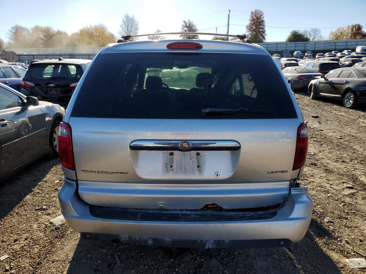 Photo 5 VIN: 2A8GP64L37R358901 - CHRYSLER TOWN & COUNTRY 