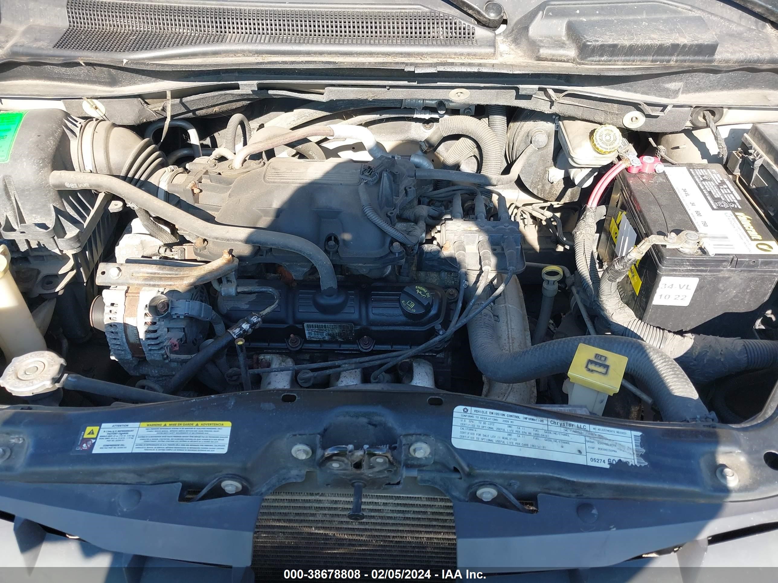 Photo 9 VIN: 2A8HR44E29R525370 - CHRYSLER TOWN & COUNTRY 