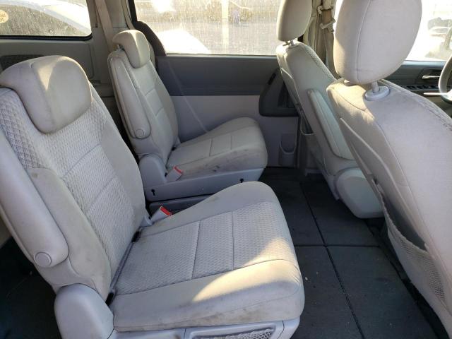 Photo 10 VIN: 2A8HR44E39R562220 - CHRYSLER TOWN & COU 