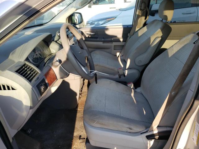 Photo 6 VIN: 2A8HR44E39R562220 - CHRYSLER TOWN & COU 