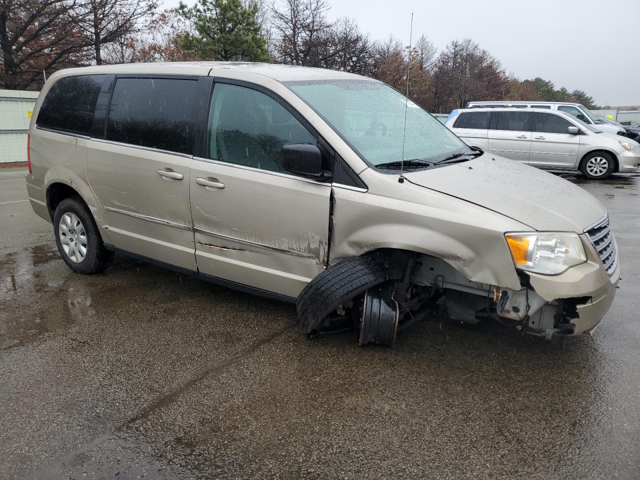 Photo 3 VIN: 2A8HR44E69R516168 - CHRYSLER TOWN & COUNTRY 