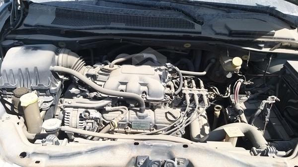 Photo 23 VIN: 2A8HR44E79R571731 - CHRYSLER TOWN & COUNTRY 