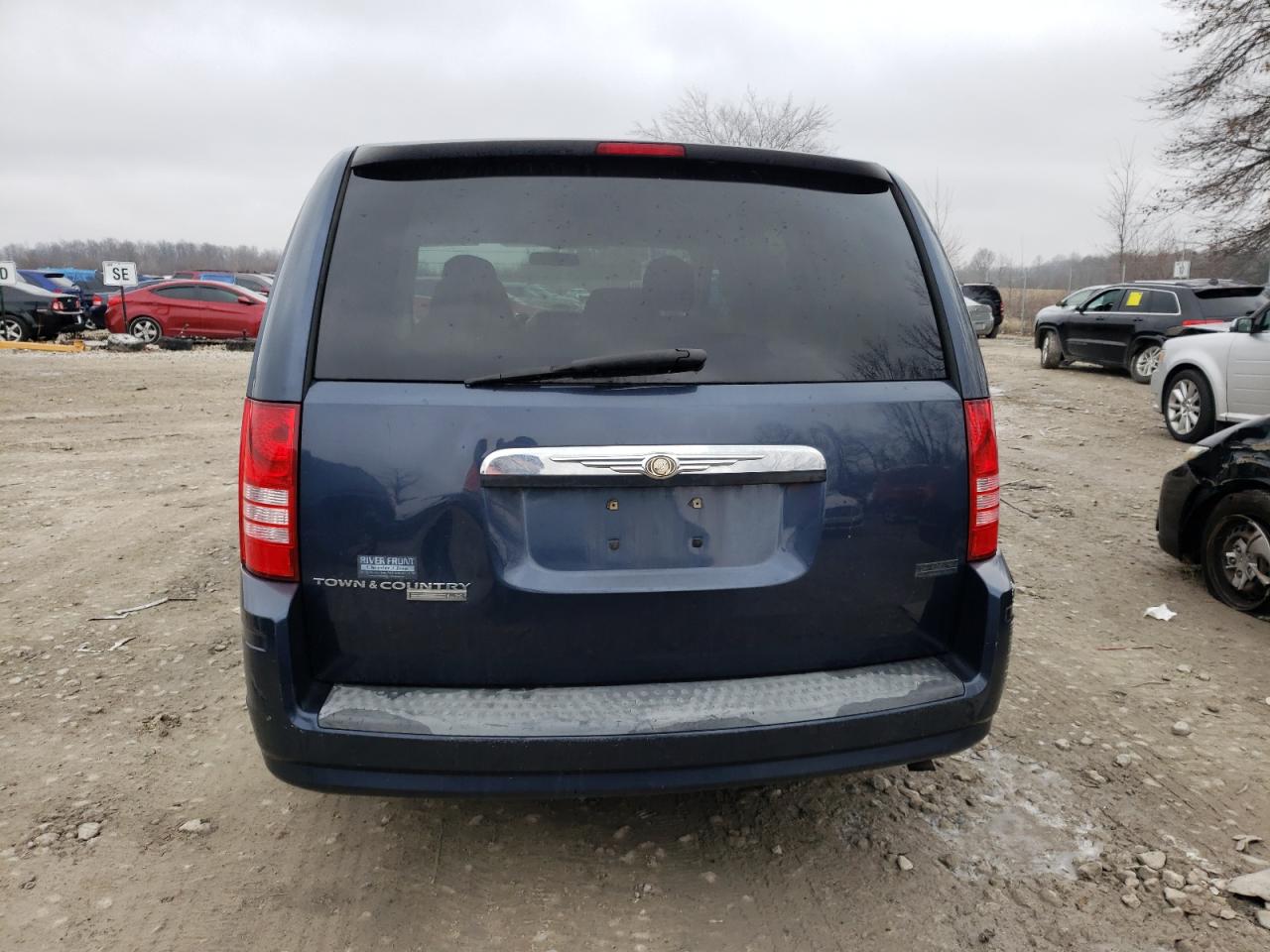 Photo 5 VIN: 2A8HR44H08R102991 - CHRYSLER TOWN & COUNTRY 