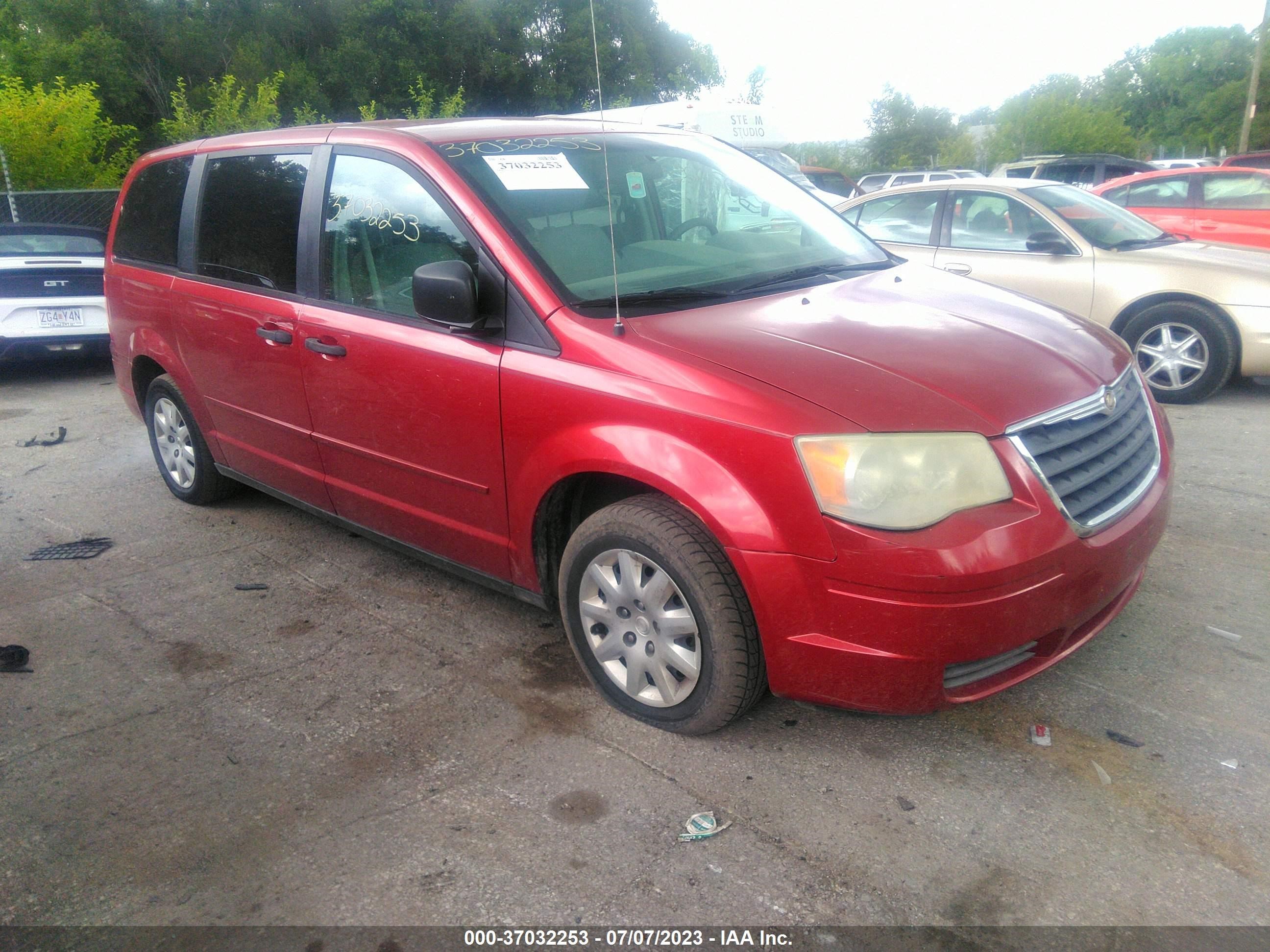 Photo 0 VIN: 2A8HR44H38R103293 - CHRYSLER TOWN & COUNTRY 