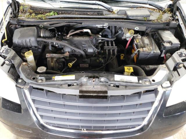 Photo 11 VIN: 2A8HR44H38R151716 - CHRYSLER MINIVAN 