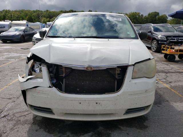 Photo 4 VIN: 2A8HR44H38R643209 - CHRYSLER TOWN & COU 