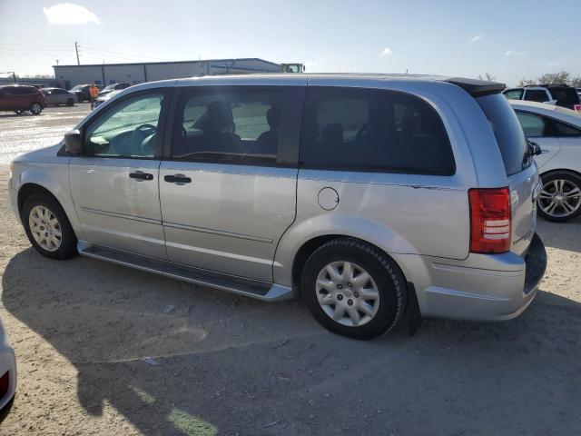 Photo 1 VIN: 2A8HR44H48R119227 - CHRYSLER TOWN & COU 