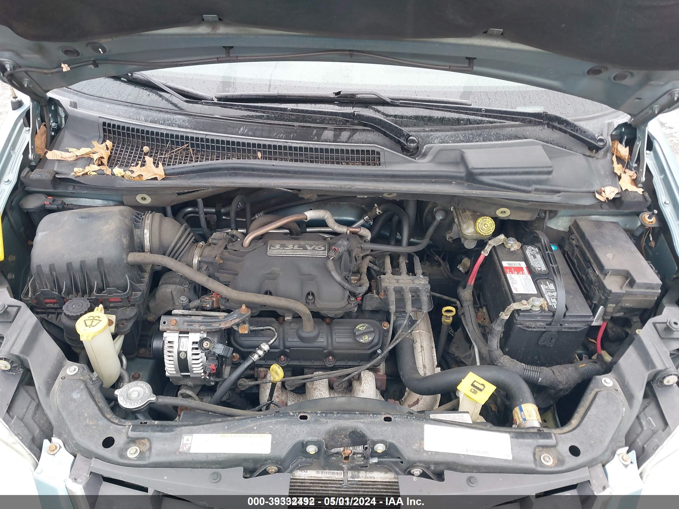 Photo 10 VIN: 2A8HR44H48R606797 - CHRYSLER TOWN & COUNTRY 