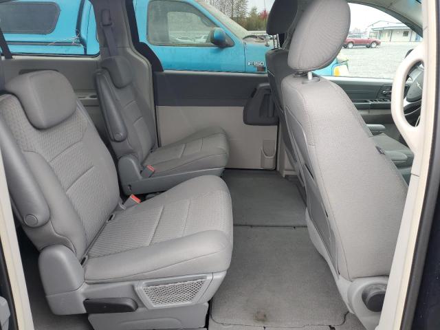 Photo 10 VIN: 2A8HR44H48R721108 - CHRYSLER TOWN & COU 