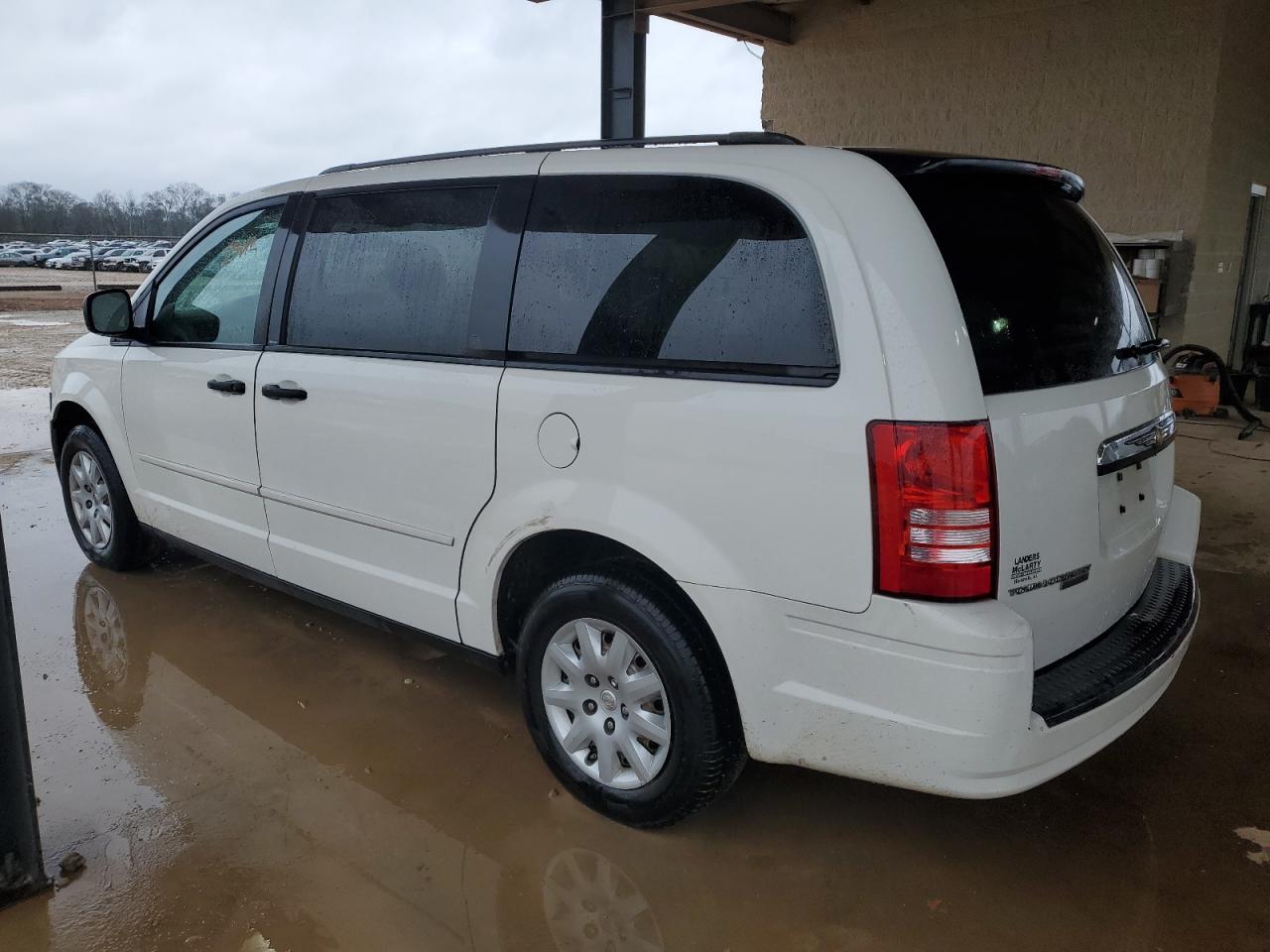 Photo 1 VIN: 2A8HR44H58R803669 - CHRYSLER TOWN & COUNTRY 