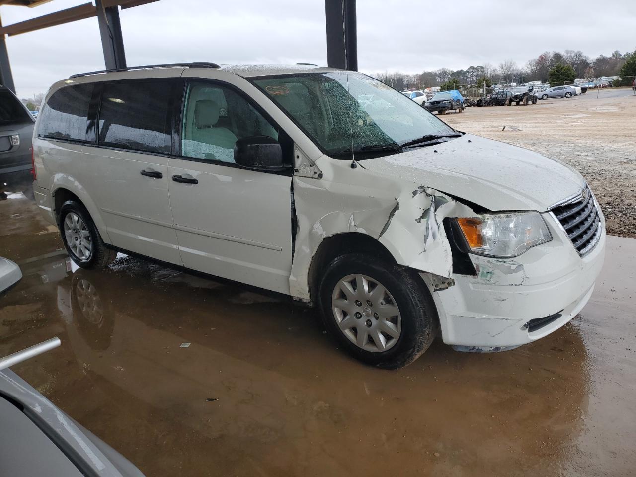 Photo 3 VIN: 2A8HR44H58R803669 - CHRYSLER TOWN & COUNTRY 