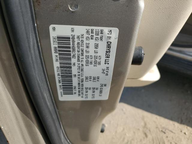 Photo 12 VIN: 2A8HR44H68R617462 - CHRYSLER TOWN & COU 