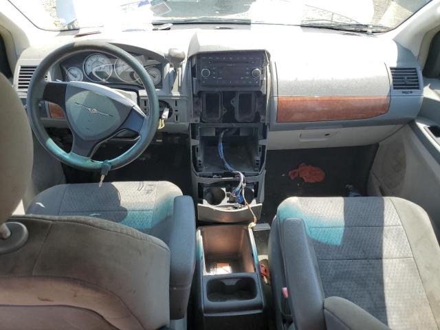 Photo 7 VIN: 2A8HR44H78R629197 - CHRYSLER MINIVAN 