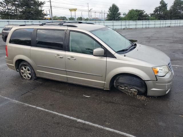 Photo 3 VIN: 2A8HR54109R577812 - CHRYSLER TOWN&COUNT 