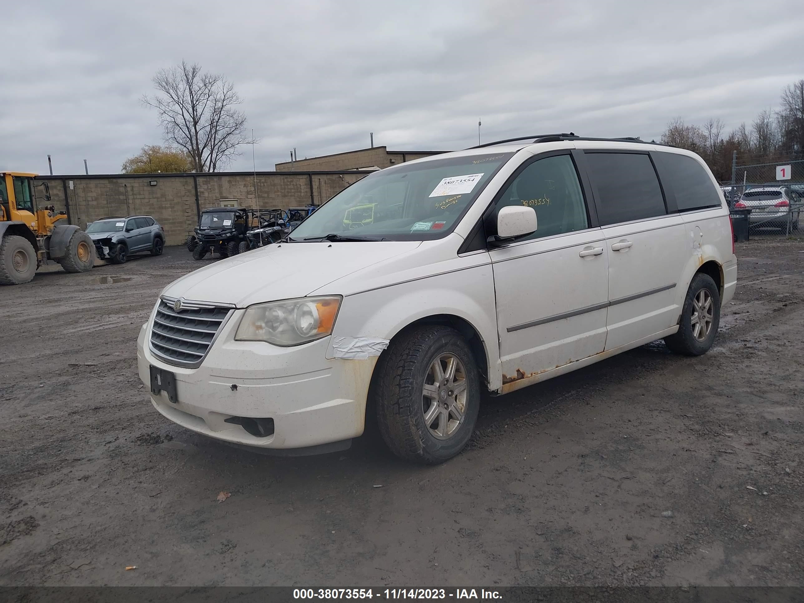 Photo 1 VIN: 2A8HR54109R606533 - CHRYSLER TOWN & COUNTRY 