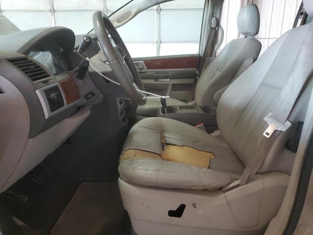 Photo 6 VIN: 2A8HR54109R618939 - CHRYSLER TOWN & COU 