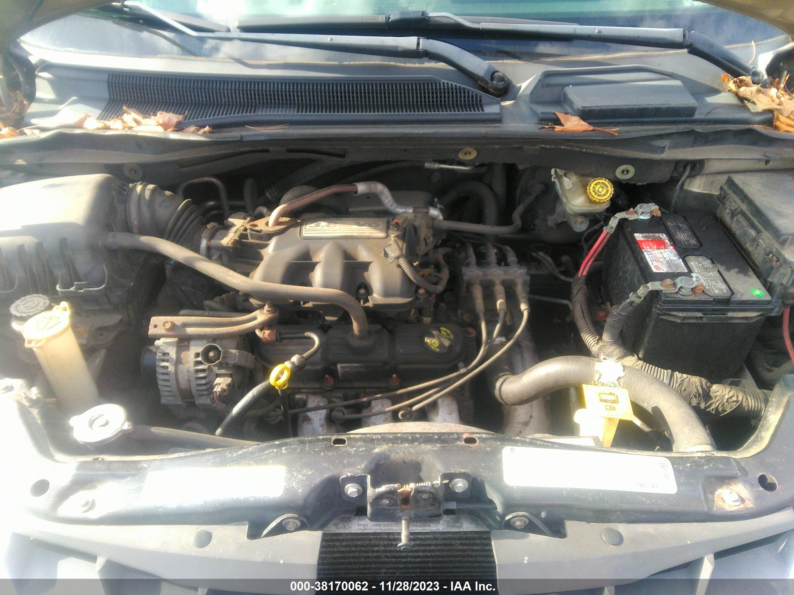 Photo 9 VIN: 2A8HR54119R632820 - CHRYSLER TOWN & COUNTRY 