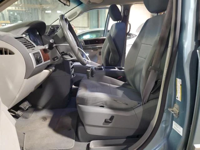 Photo 6 VIN: 2A8HR54119R649102 - CHRYSLER TOWN & COU 