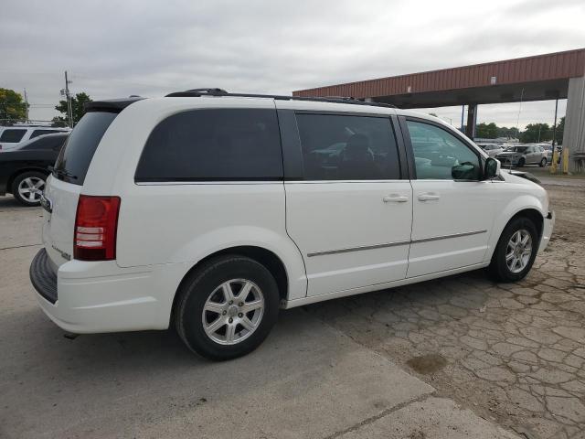 Photo 2 VIN: 2A8HR54129R626332 - CHRYSLER TOWN & COU 