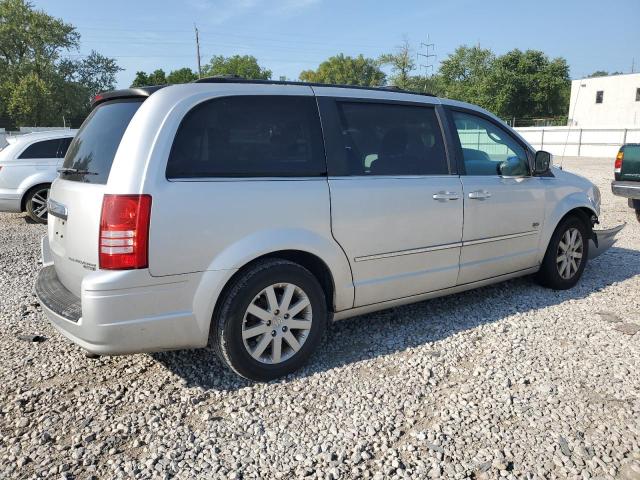 Photo 2 VIN: 2A8HR54139R657637 - CHRYSLER TOWN & COU 