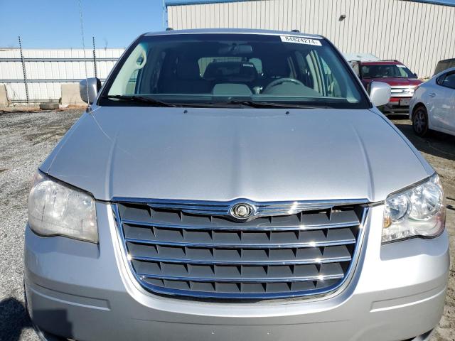 Photo 4 VIN: 2A8HR54149R528726 - CHRYSLER TOWN & CNT 