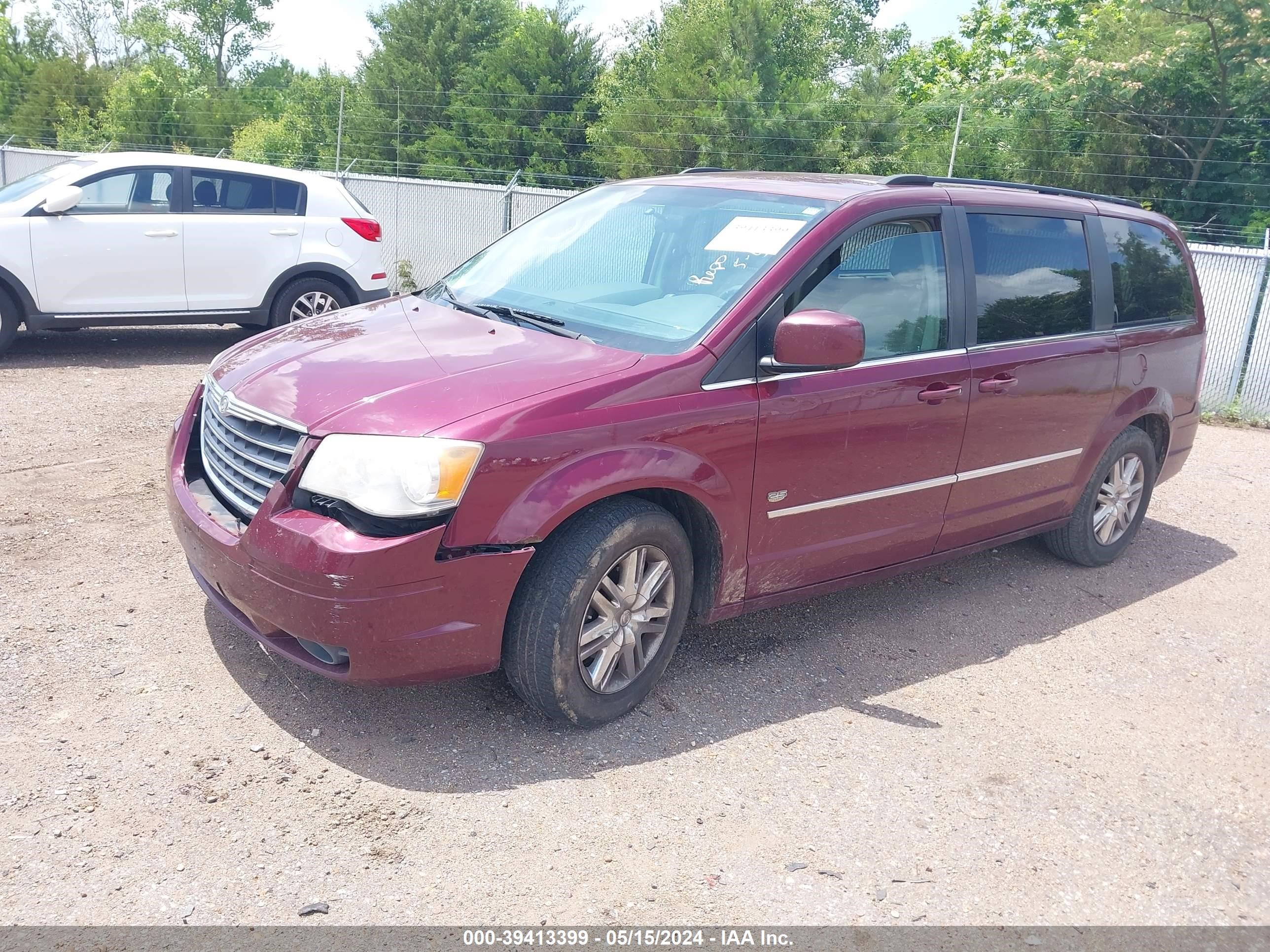 Photo 1 VIN: 2A8HR54149R689545 - CHRYSLER TOWN & COUNTRY 