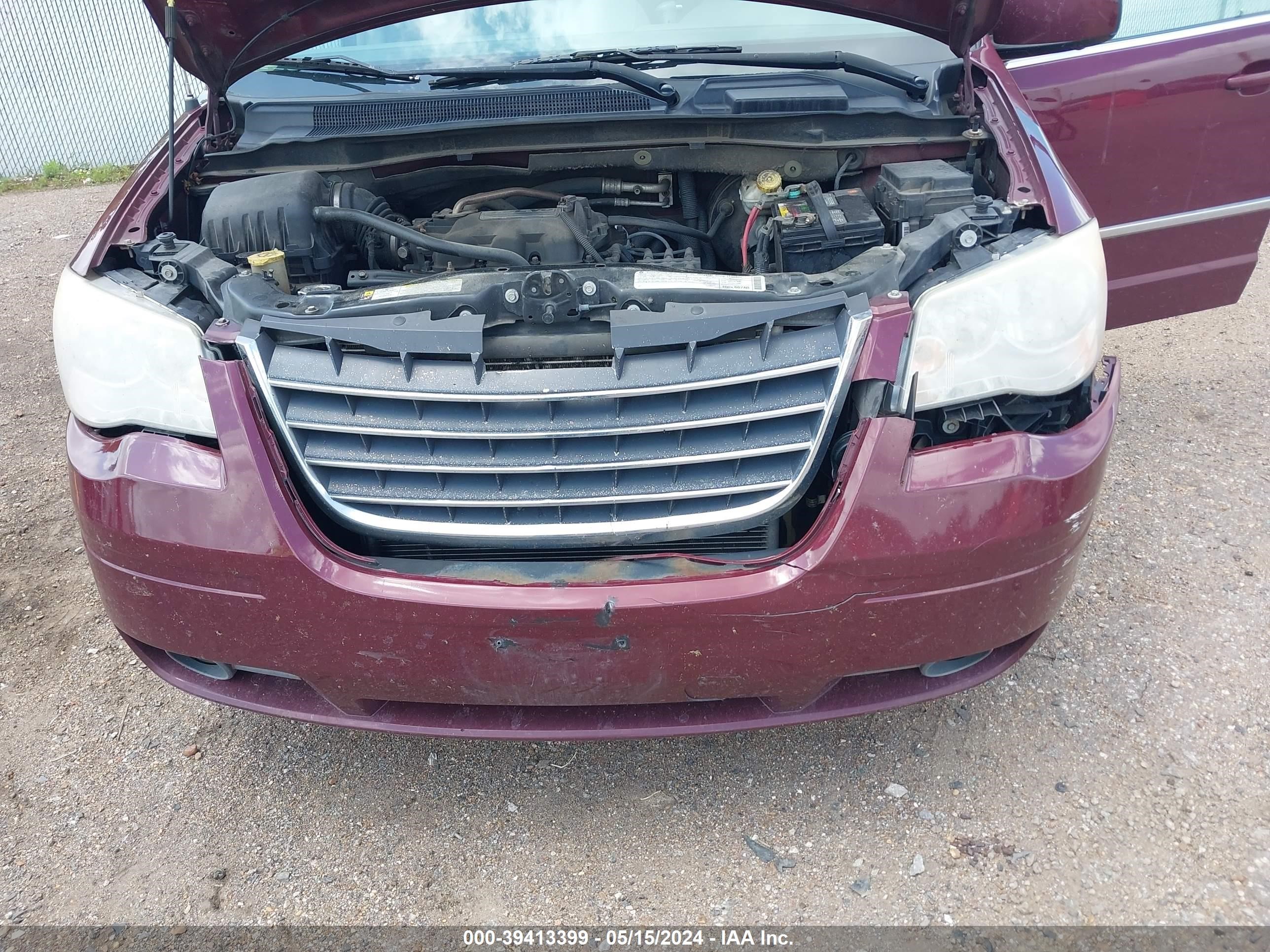 Photo 5 VIN: 2A8HR54149R689545 - CHRYSLER TOWN & COUNTRY 