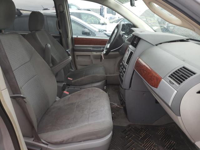 Photo 4 VIN: 2A8HR54159R521672 - CHRYSLER TOWN &AMP COU 